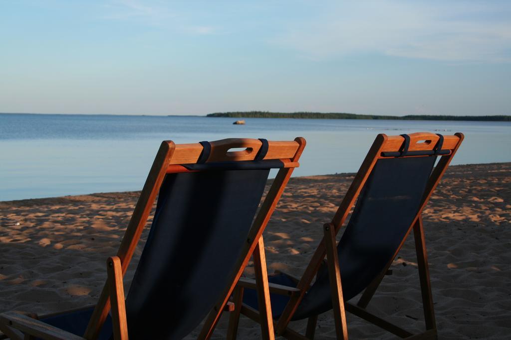 Lomakyla Kultahiekat Hotel Manamansalo ภายนอก รูปภาพ