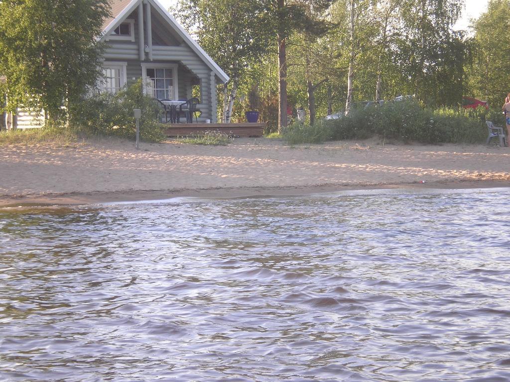 Lomakyla Kultahiekat Hotel Manamansalo ภายนอก รูปภาพ