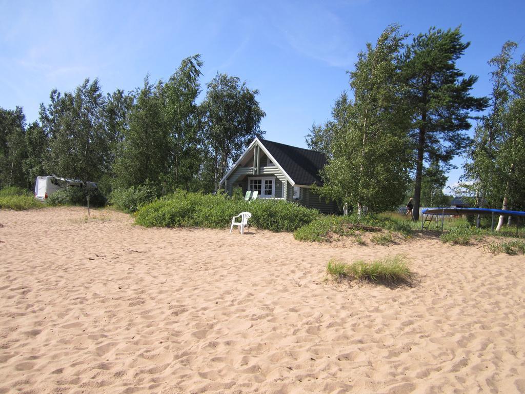 Lomakyla Kultahiekat Hotel Manamansalo ภายนอก รูปภาพ