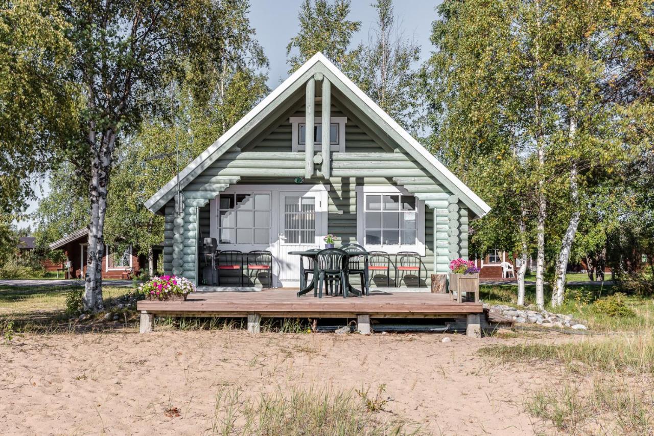 Lomakyla Kultahiekat Hotel Manamansalo ภายนอก รูปภาพ