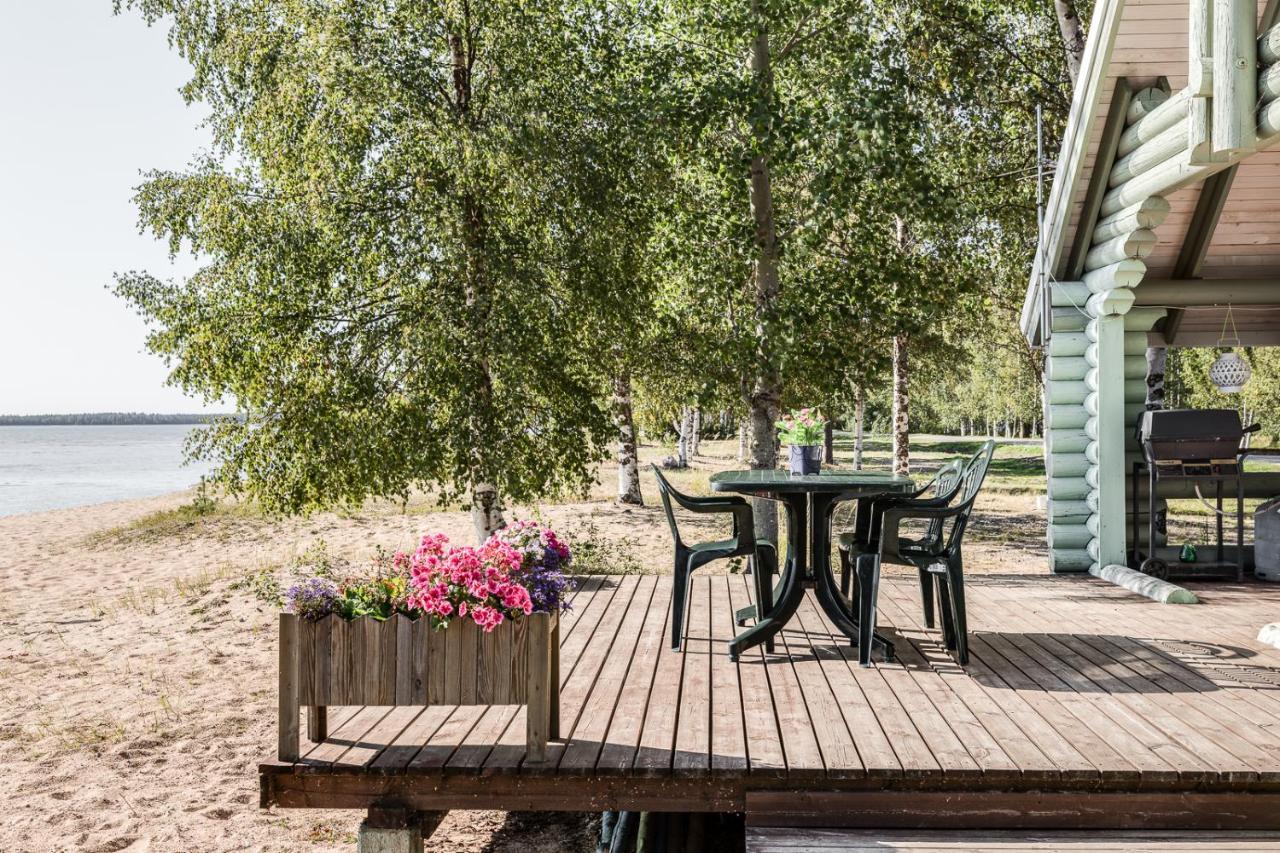 Lomakyla Kultahiekat Hotel Manamansalo ภายนอก รูปภาพ